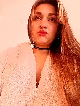 Snapshot of Nata-A77 chatting on December 1, 2025, 12:28 pm Nata-A77 online show from December 1, 2025, 12:28 pm