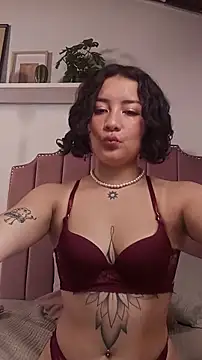 Snapshot of frodita_dream chatting on December 2, 2025, 8:10 pm frodita dream online show from December 2, 2025, 8:10 pm