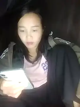 Pii x online show from November 3, 2025, 2:06 am