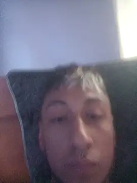 Snapshot of DLORAH876 chatting on October 7, 2025, 10:22 pm DLORAH876 online show from October 7, 2025, 10:22 pm