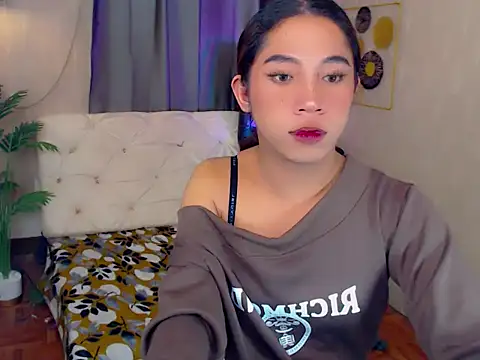 Snapshot of Seductive_nathalie chatting on December 15, 2025, 3:40 pm Seductive nathalie online show from December 15, 2025, 3:40 pm