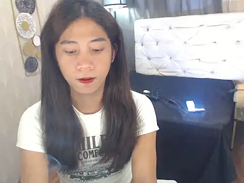 Snapshot of Seductive_nathalie chatting on November 21, 2025, 2:16 pm Seductive nathalie online show from November 21, 2025, 2:16 pm