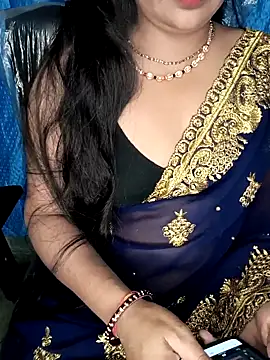 Snapshot of Rashmi_011 chatting on March 27, 2026, 9:43 am Rashmi 011 online show from March 27, 2026, 9:43 am