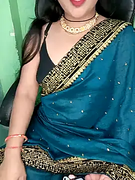 Snapshot of Rashmi_011 chatting on March 6, 2026, 1:00 am Rashmi 011 online show from March 6, 2026, 1:00 am