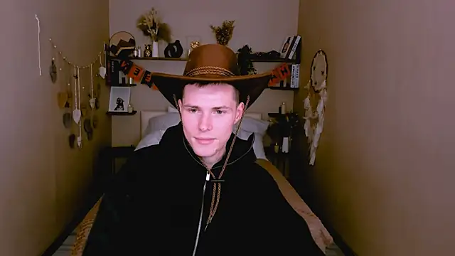 Snapshot of Hector_Spector chatting on October 30, 2025, 10:46 am Hector Spector online show from October 30, 2025, 10:46 am