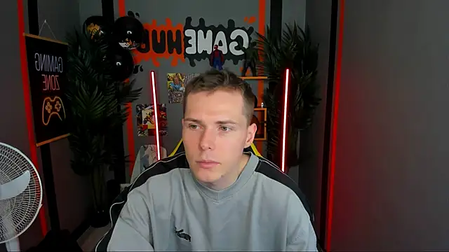 Snapshot of Hector_Spector chatting on November 2, 2025, 11:04 am Hector Spector online show from November 2, 2025, 11:04 am