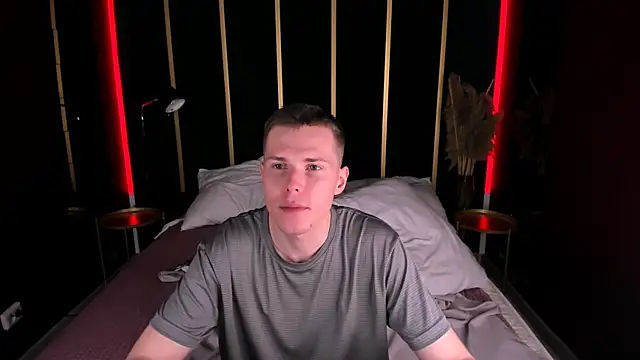 Snapshot of Hector_Spector chatting on October 26, 2025, 9:42 am Hector Spector online show from October 26, 2025, 9:42 am