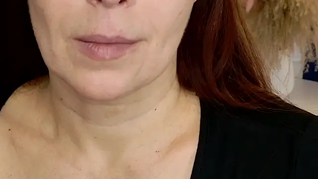 Alexis Lovely online show from December 17, 2025, 5:12 am