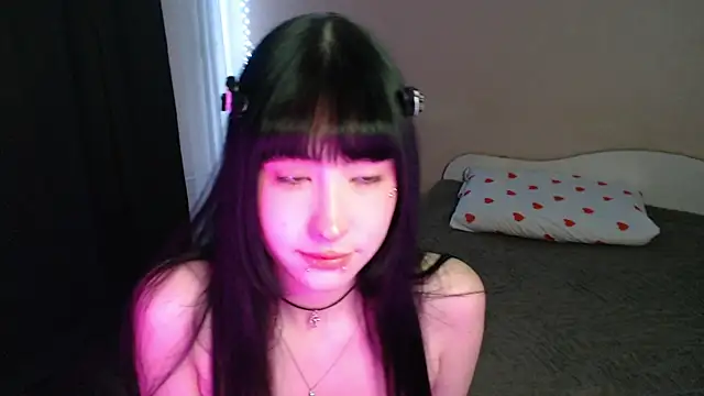 NaemiiBlush online show from November 2, 2025, 10:20 am