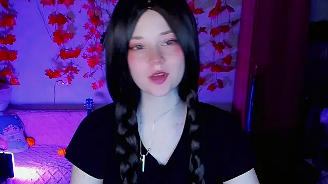 Snapshot of HoneyDazzle chatting on October 12, 2025, 5:36 pm HoneyDazzle online show from October 12, 2025, 5:36 pm