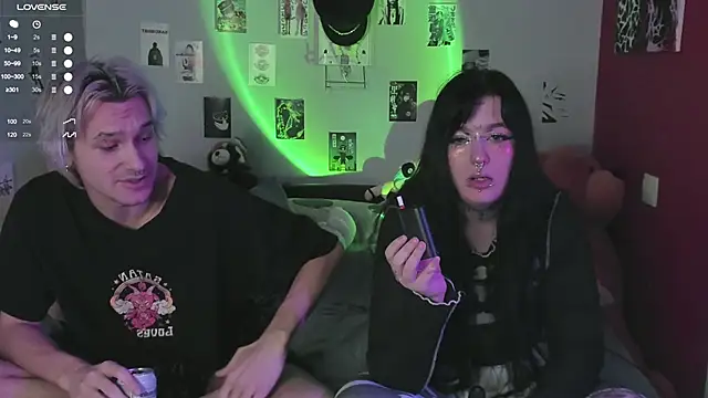 Snapshot of g4tito chatting on November 4, 2025, 6:39 am g4tito online show from November 4, 2025, 6:39 am