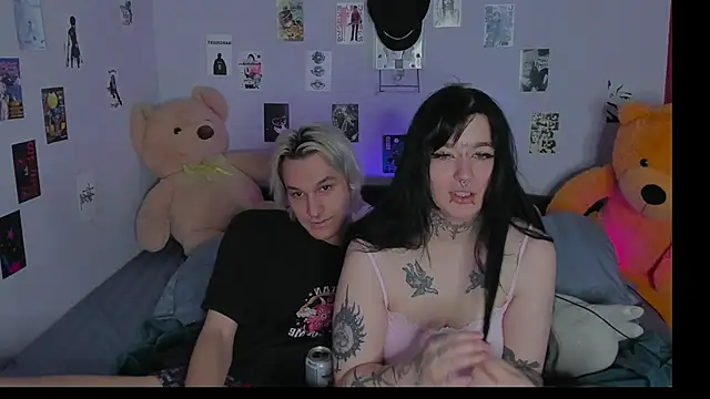 Snapshot of g4tito chatting on November 9, 2025, 7:01 am g4tito online show from November 9, 2025, 7:01 am