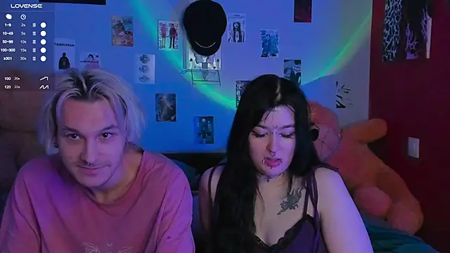 Snapshot of g4tito chatting on November 7, 2025, 7:02 am g4tito online show from November 7, 2025, 7:02 am