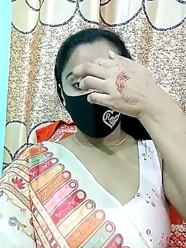 daisy-03 online show from November 10, 2025, 4:23 pm