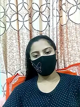 daisy-03 online show from October 28, 2025, 4:50 pm