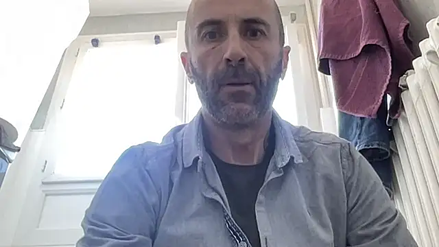 slave44nantes online show from October 13, 2025, 12:51 pm