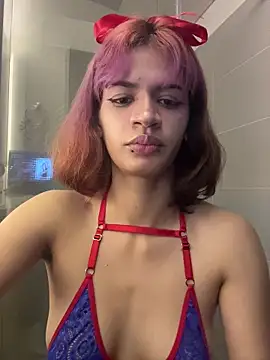 Snapshot of sukulaurens chatting on December 1, 2025, 4:13 am sukulaurens online show from December 1, 2025, 4:13 am