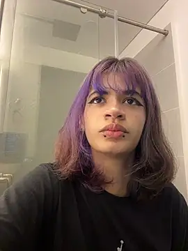 Snapshot of sukulaurens chatting on January 14, 2026, 4:05 am sukulaurens online show from January 14, 2026, 4:05 am