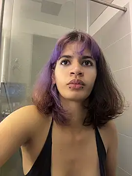 Snapshot of sukulaurens chatting on January 6, 2026, 4:16 am sukulaurens online show from January 6, 2026, 4:16 am