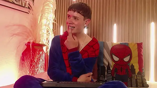 Snapshot of JackFrosst chatting on October 9, 2025, 12:49 pm JackFrosst online show from October 9, 2025, 12:49 pm