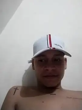 Snapshot of kener_30 chatting on October 6, 2025, 2:57 am kener 30 online show from October 6, 2025, 2:57 am