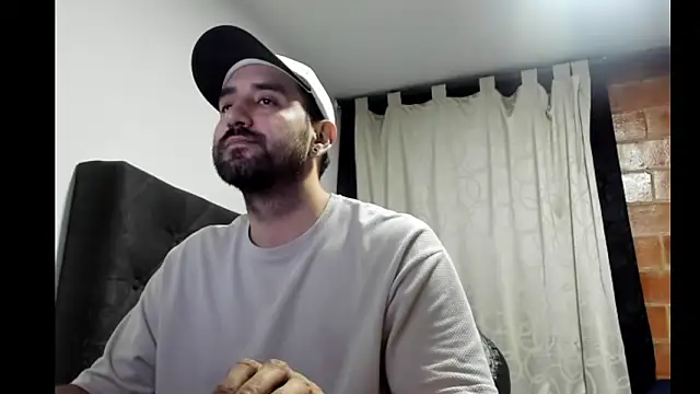 Snapshot of coolfriki chatting on March 13, 2026, 3:00 am coolfriki online show from March 13, 2026, 3:00 am