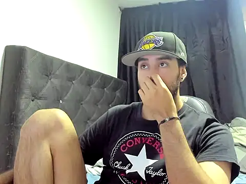 Snapshot of coolfriki chatting on October 10, 2025, 2:56 am coolfriki online show from October 10, 2025, 2:56 am