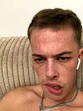 Bigflex1738 online show from October 31, 2025, 6:48 pm