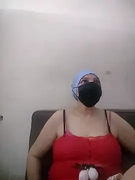 Snapshot of TermedScherzo chatting on October 21, 2025, 5:45 pm TermedScherzo online show from October 21, 2025, 5:45 pm