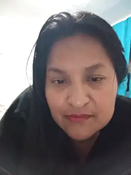 Snapshot of lucia00xx chatting on March 9, 2026, 1:53 am lucia00xx online show from March 9, 2026, 1:53 am