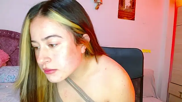 Snapshot of Hanssel_tess chatting on November 7, 2025, 5:50 pm Hanssel tess online show from November 7, 2025, 5:50 pm