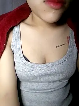 Snapshot of Lyly69699 chatting on November 16, 2025, 4:50 am Lyly69699 online show from November 16, 2025, 4:50 am