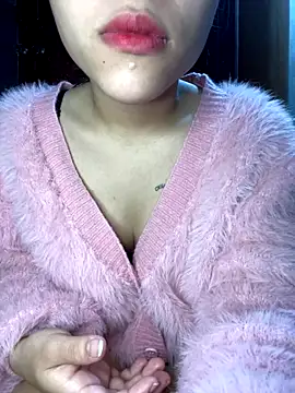 Snapshot of Lyly69699 chatting on November 3, 2025, 1:22 am Lyly69699 online show from November 3, 2025, 1:22 am