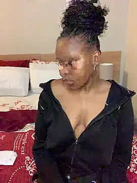 Snapshot of Scarlettxx21 chatting on October 29, 2025, 7:24 pm Scarlettxx21 online show from October 29, 2025, 7:24 pm