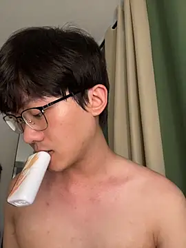 Snapshot of iambennet chatting on October 15, 2025, 10:45 am iambennet online show from October 15, 2025, 10:45 am