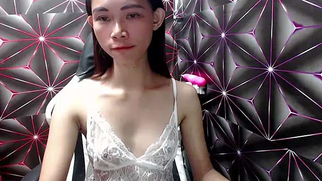 athenaseren online show from October 10, 2025, 8:37 am