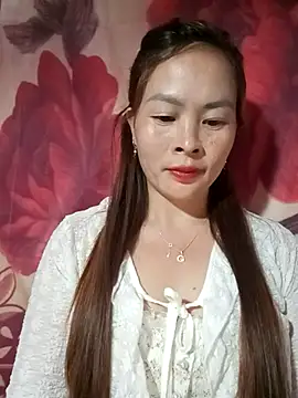 lucky774- online show from November 6, 2025, 4:38 am