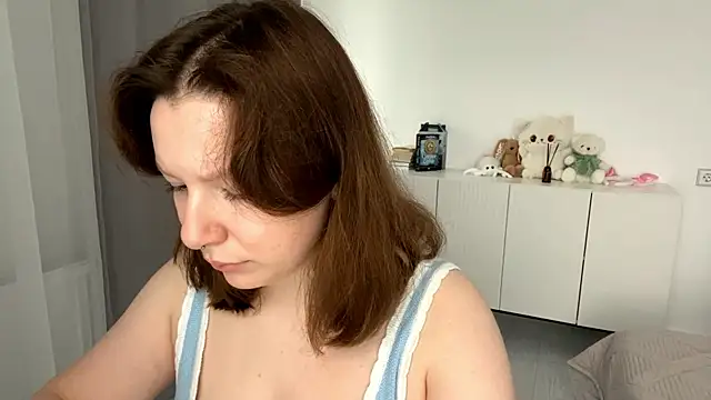 TamekiaSamii online show from December 16, 2025, 8:07 am