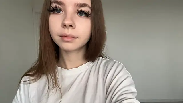 Snapshot of EhtelBiondi chatting on November 20, 2025, 8:15 am EhtelBiondi online show from November 20, 2025, 8:15 am