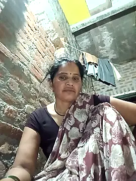 Snapshot of Nm_sanjna chatting on June 11, 2026, 11:02 pm Nm sanjna online show from June 11, 2026, 11:02 pm