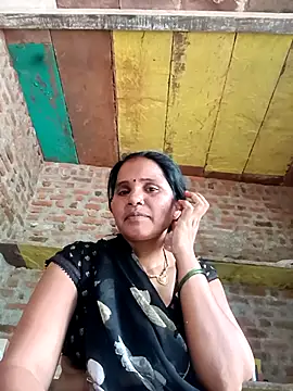 Snapshot of Nm_sanjna chatting on June 11, 2026, 3:14 am Nm sanjna online show from June 11, 2026, 3:14 am