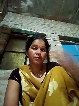 Snapshot of Nm_sanjna chatting on June 17, 2026, 10:52 pm Nm sanjna online show from June 17, 2026, 10:52 pm