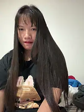 TrangNemo online show from October 25, 2025, 11:53 am