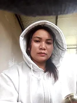 Snapshot of kun-love chatting on March 22, 2026, 5:32 am kun-love online show from March 22, 2026, 5:32 am