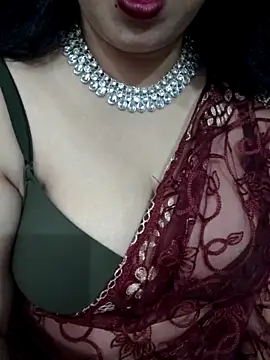 janvi 100 online show from November 11, 2025, 6:08 am