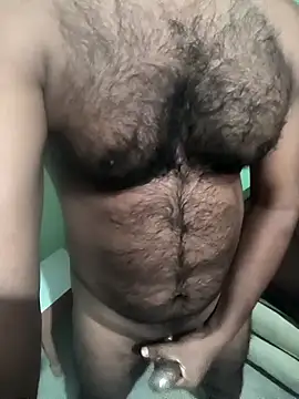 Snapshot of Bull_For_Cuckold_Realmeet chatting on December 14, 2025, 9:37 am Bull For Cuckold Realmeet online show from December 14, 2025, 9:37 am