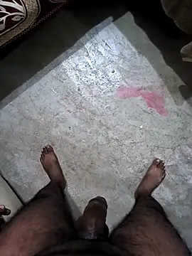 Snapshot of Bull_For_Cuckold_Realmeet chatting on December 4, 2025, 9:30 am Bull For Cuckold Realmeet online show from December 4, 2025, 9:30 am