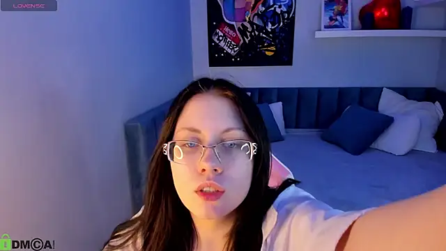 Snapshot of BellaWink chatting on March 12, 2026, 8:51 am BellaWink online show from March 12, 2026, 8:51 am