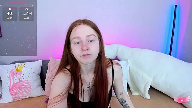 Evarey  online show from March 6, 2026, 5:13 am