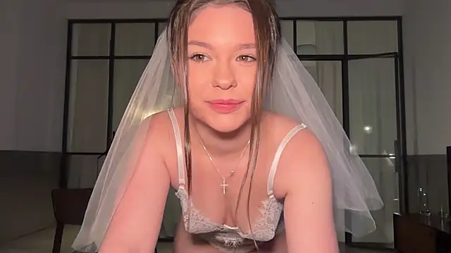 tokyo bloom online show from December 18, 2025, 3:49 pm